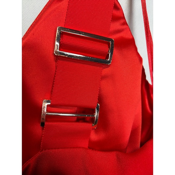 Ted Baker Trixxie Red‎ V Neck Sheath Dress Gold Zipper Buckle Straps Size 12 - Picture 6 of 7